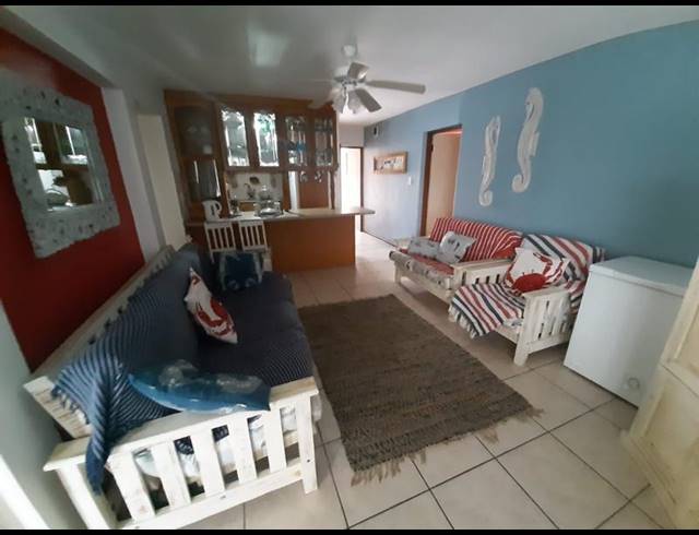 3 BEDROOM APARTMENT FOR SALE IN HARTENBOS CENTRAL